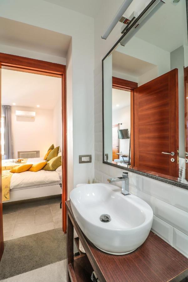 Terrazze Del Lungomare Bed & Breakfast Naples Exterior photo