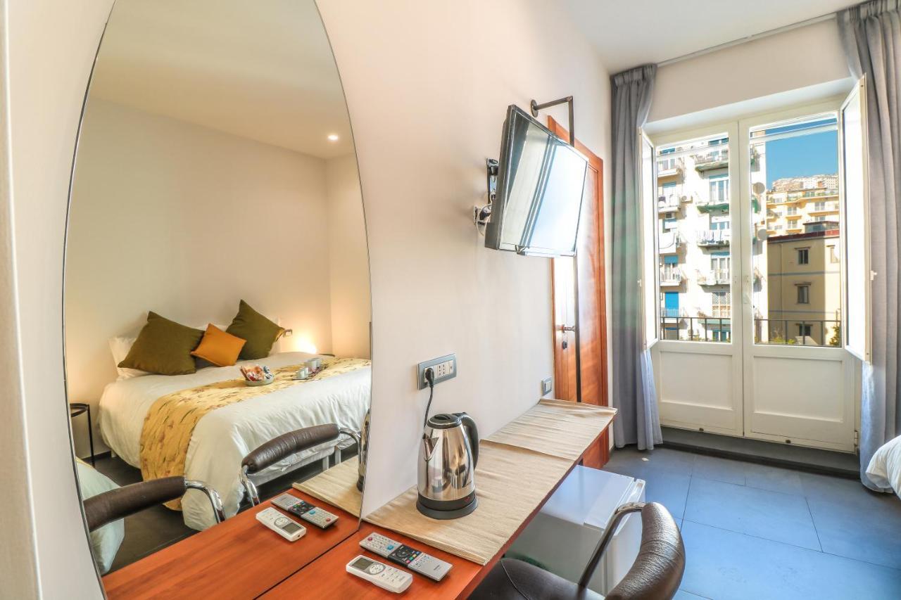 Terrazze Del Lungomare Bed & Breakfast Naples Exterior photo