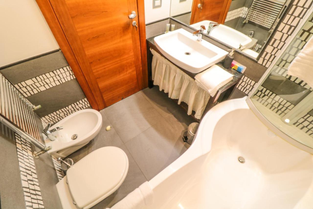 Terrazze Del Lungomare Bed & Breakfast Naples Exterior photo